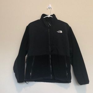 Women’s Medium North Face jacket